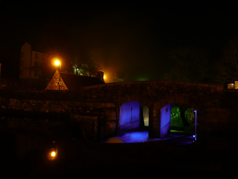 fond d'&eacute;cran du moulin du chaos (Huelgoat)